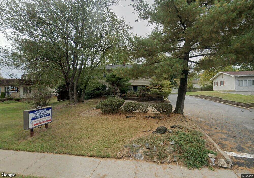 1817 Oak Tree Rd, Edison, NJ 08820 - photo 1