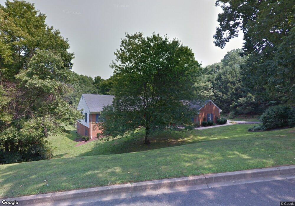 225 Tree Top Ln, Hockessin, DE 19707 - photo 1