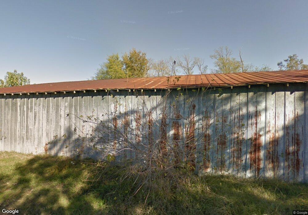 314 E Main St, Chouteau, OK 74337 - photo 1