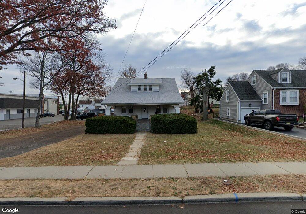 983 Colonial Ave, Union, NJ 07083 - photo 1