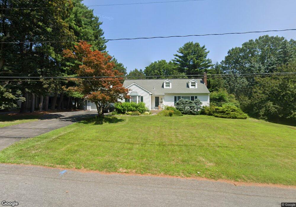 2319 Algonquin Rd, Schenectady, NY 12309 - photo 1