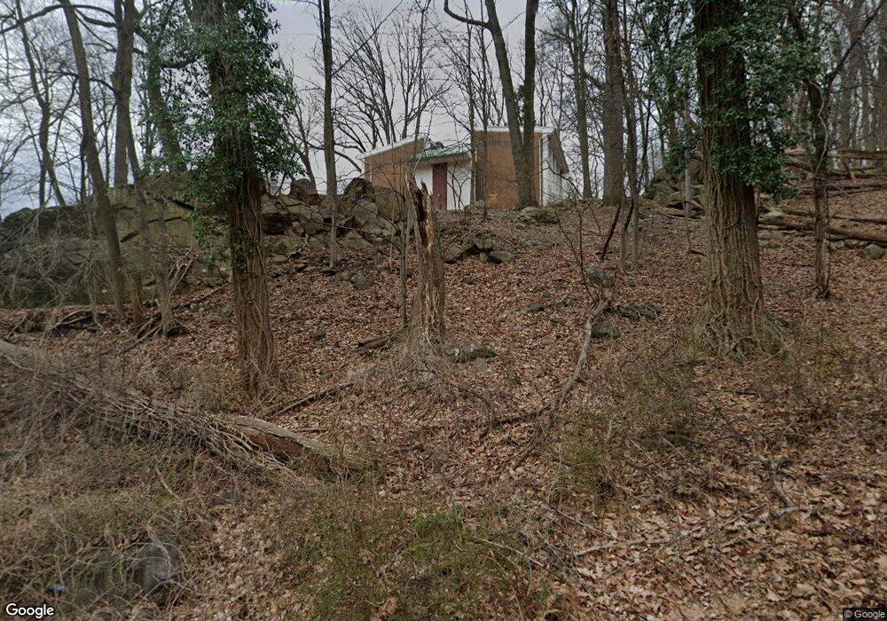 103 Spook Ln, Reading, PA 19606 - photo 1