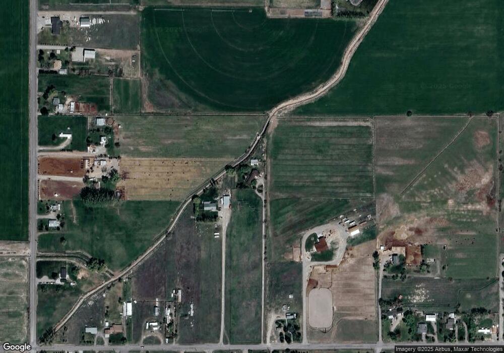 476 W 300 N, Blackfoot, ID 83221 - photo 1