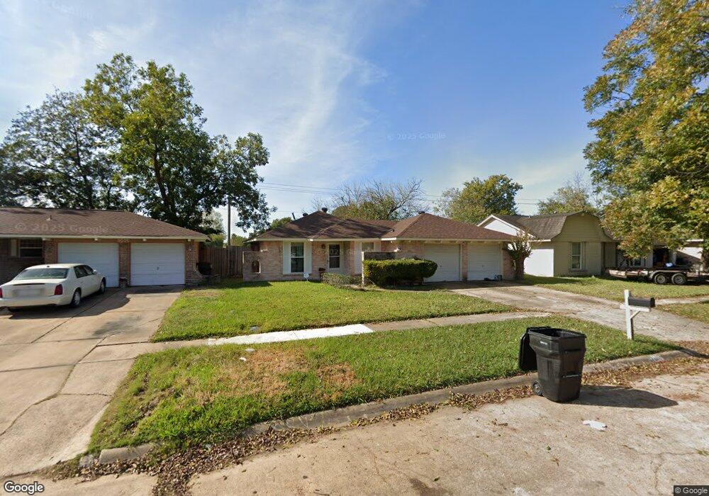 9019 Donley Dr, Houston, TX 77088 - photo 1
