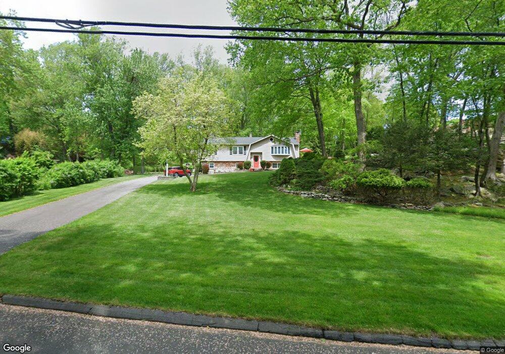 38 Greenfield Dr, Shelton, CT 06484 - photo 1