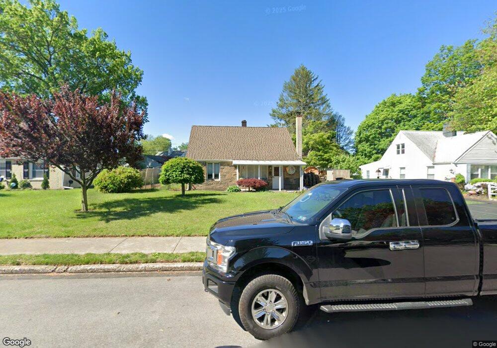 1950 Clearview Ave, Norristown, PA 19403 - photo 1