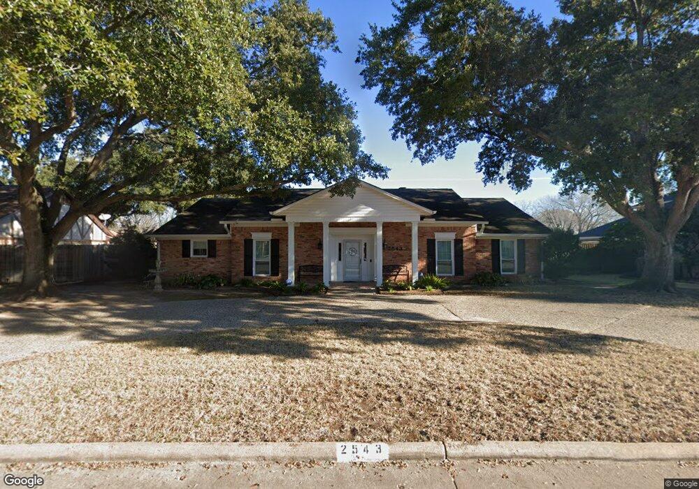 2543 Live Oak Dr, Rosenberg, TX 77471 - photo 1