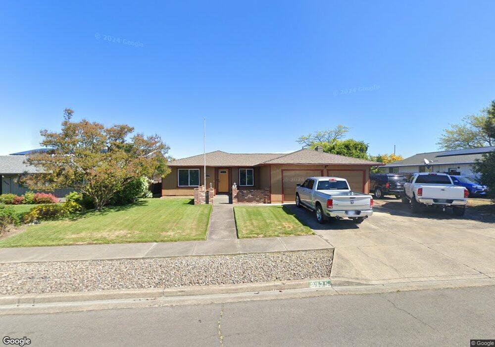 2375 Amaryllis Ave, Medford, OR 97504 - photo 1