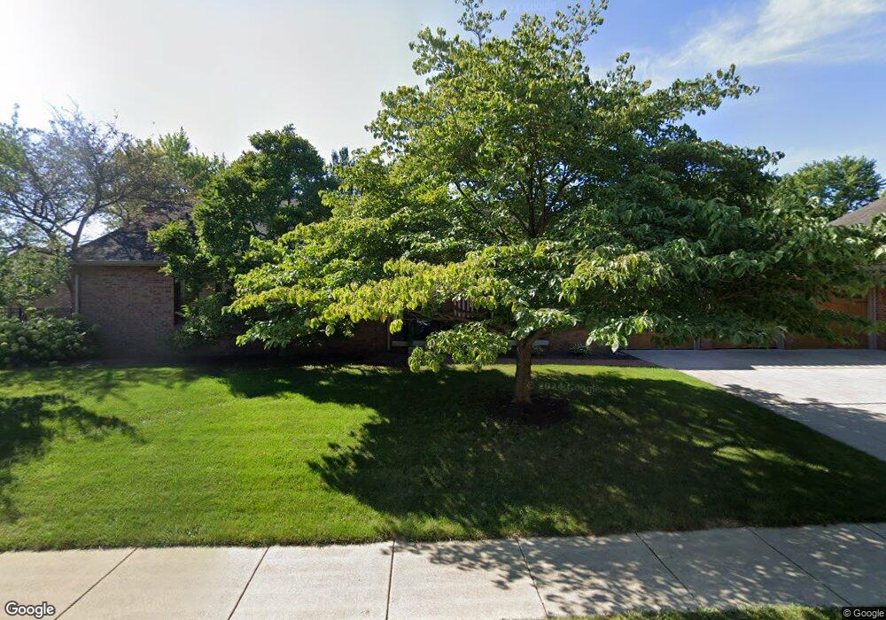 4034 Sandpiper Ln, Columbus, IN 47203 - photo 1