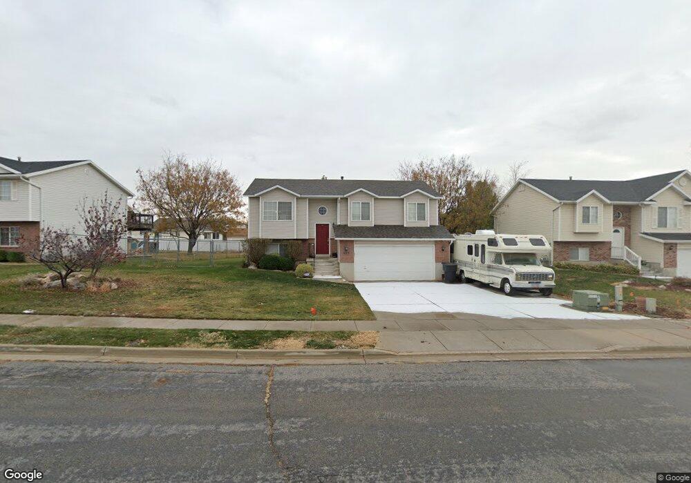 833 W 1350 N, Clearfield, UT 84015 - photo 1