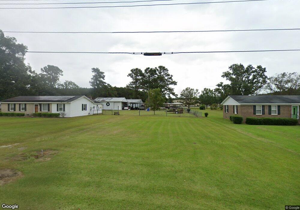 913 S Farr Ave, Andrews, SC 29510 - photo 1