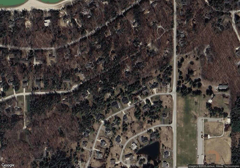 12580 Pineridge Dr, Charlevoix, MI 49720 - photo 1