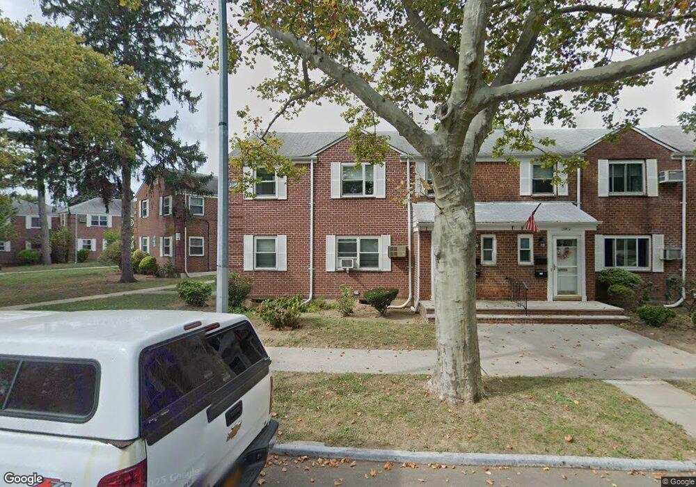 75-8 255th St unit A, Glen Oaks, NY 11004 - photo 1