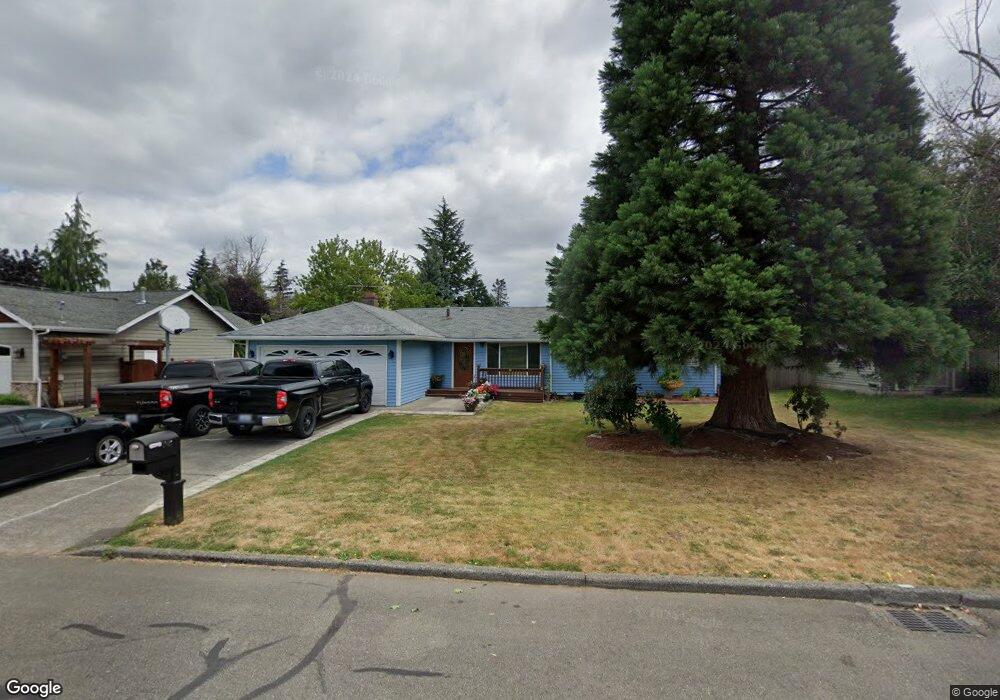 1903 Mckinley St, Enumclaw, WA 98022 - photo 1