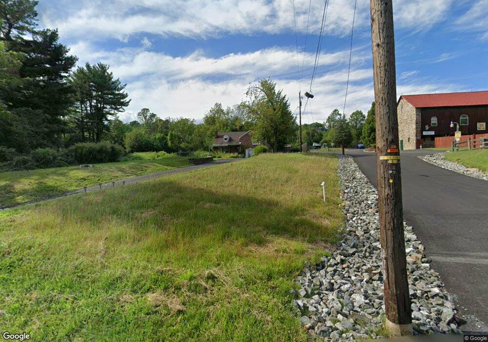 3050 Pricetown Rd, Temple, PA 19560 - photo 1