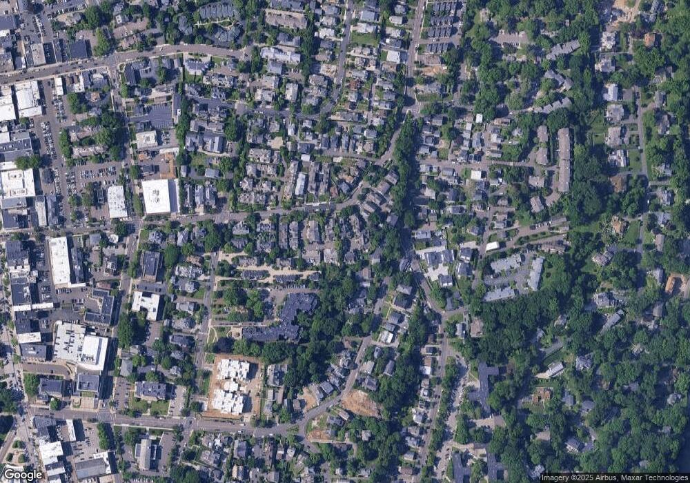 106 E Elm St unit 4, Greenwich, CT 06830 - photo 1