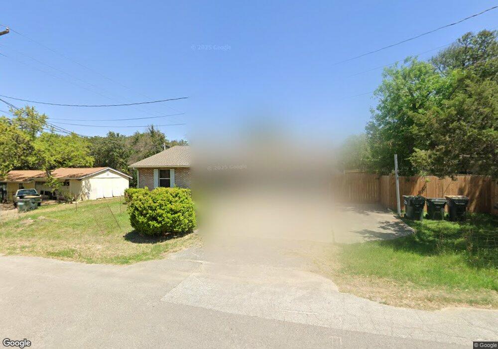 1605 Furman Ave, San Marcos, TX 78666 - photo 1