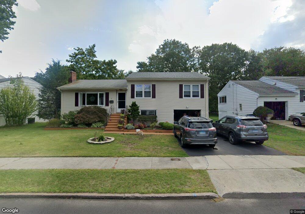 12 Westbrook Ln, New Haven, CT 06515 - photo 1