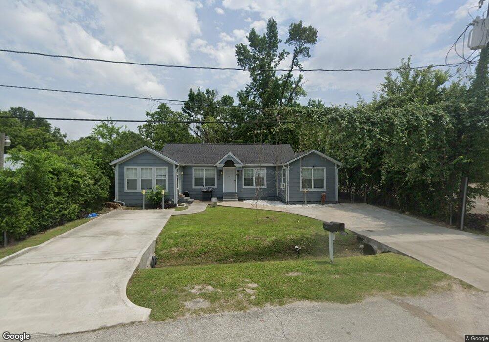 951 Reverend b j Lewis Dr, Houston, TX 77088 - photo 1