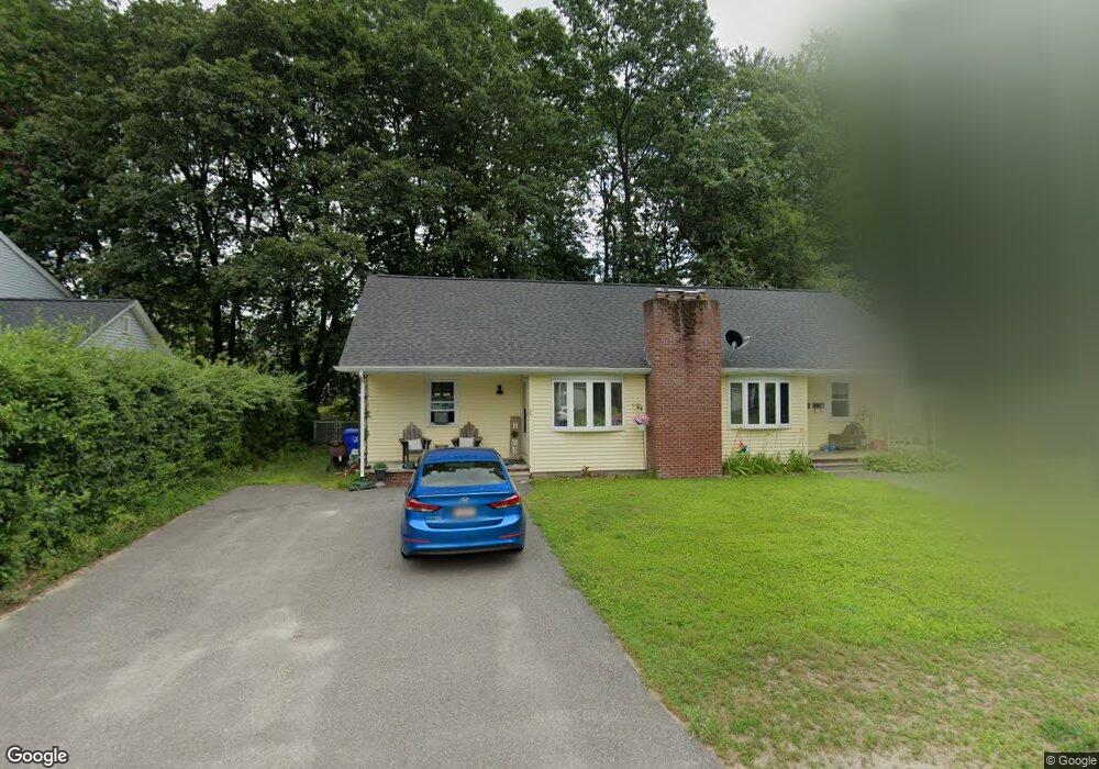 8 Gillis St unit A, Hudson, NH 03051 - photo 1