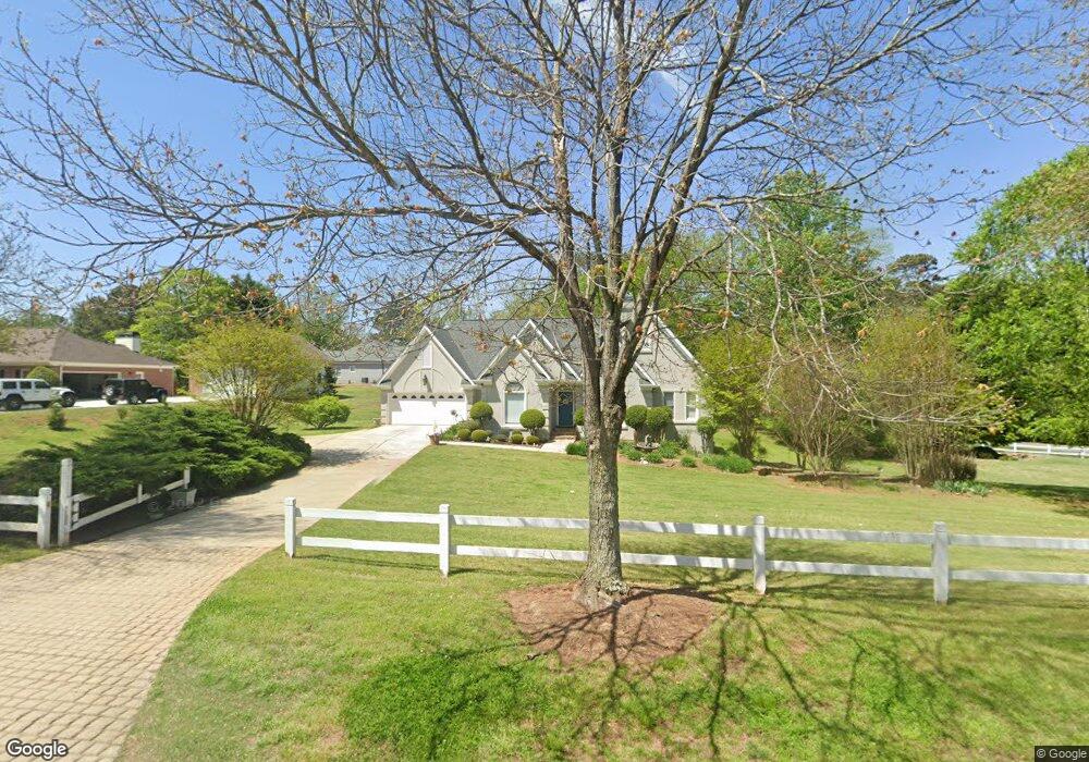 6263 Chestnut Hill Rd, Flowery Branch, GA 30542 - photo 1