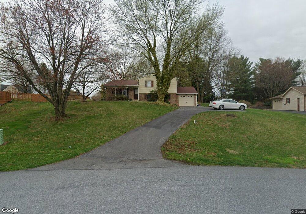 971 Daniel Dr, Stevens, PA 17578 - photo 1