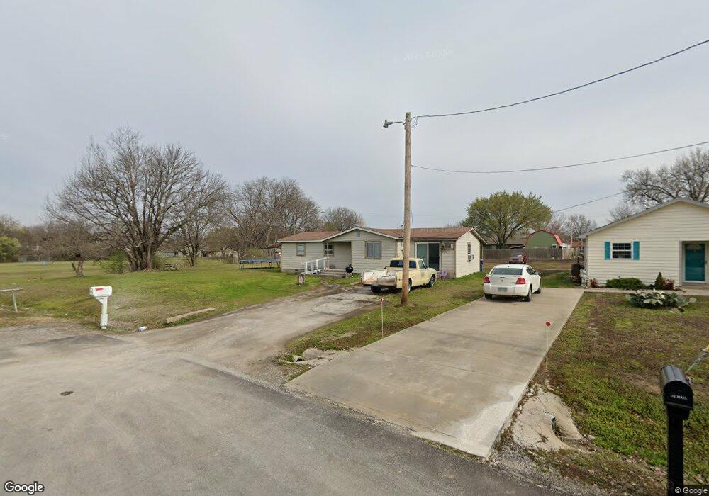 914 W 6th St, Claremore, OK 74017 - photo 1