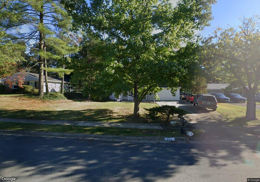 13001 Melville Ln, Fairfax, VA 22033 - photo 1