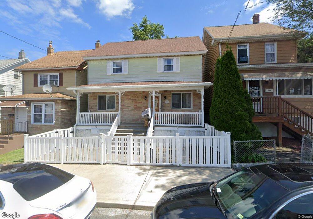 993 Peace St, Hazleton, PA 18201 - photo 1