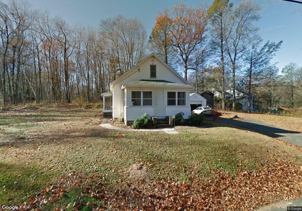 155 Cross Rd, Holyoke, MA 01040 - photo 1