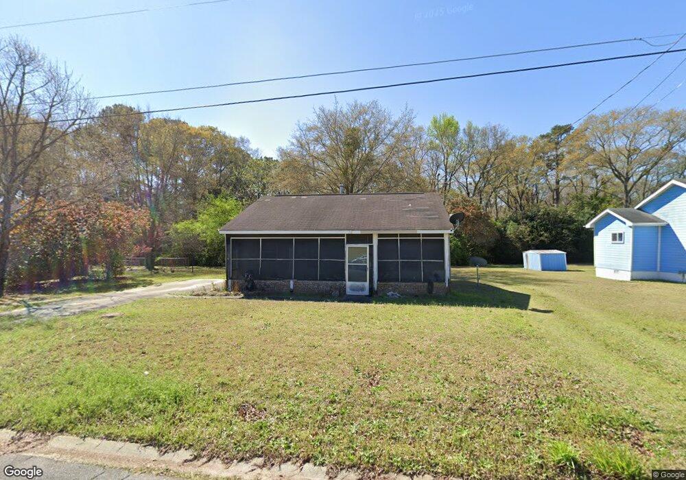 305 Dixon St, Warner Robins, GA 31088 - photo 1