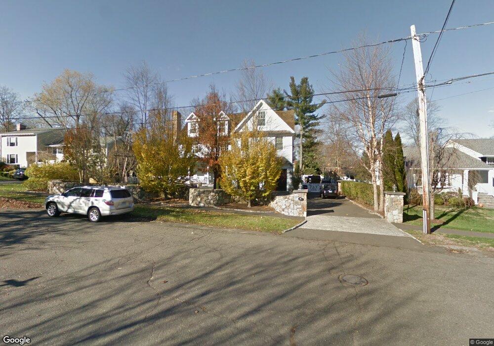 88 Field Crest Rd, New Canaan, CT 06840 - photo 1