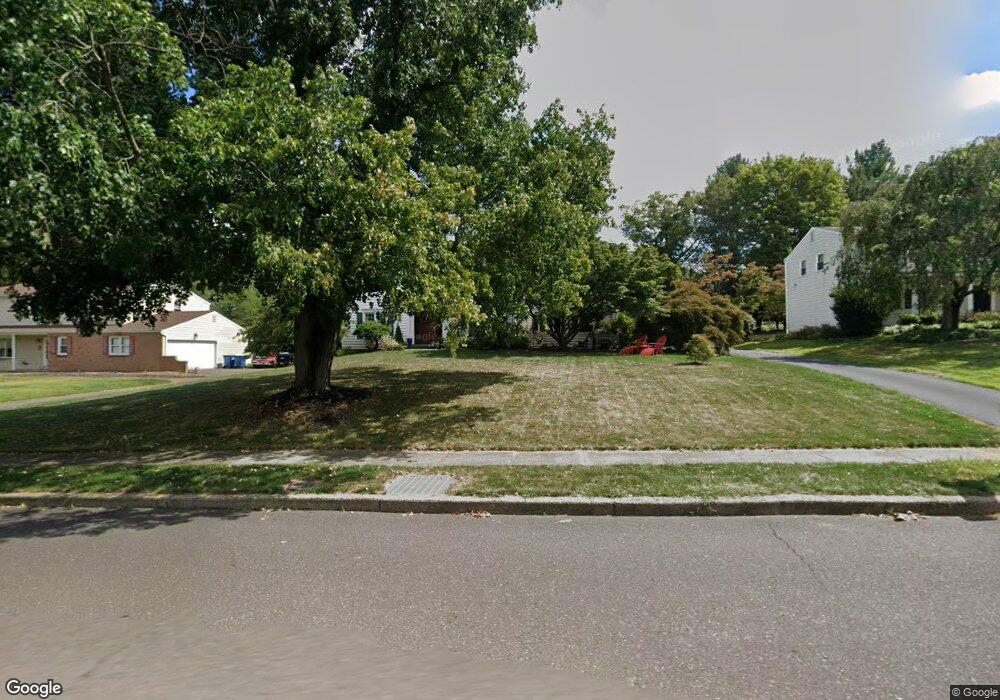 67 Skyline Dr, Chalfont, PA 18914 - photo 1