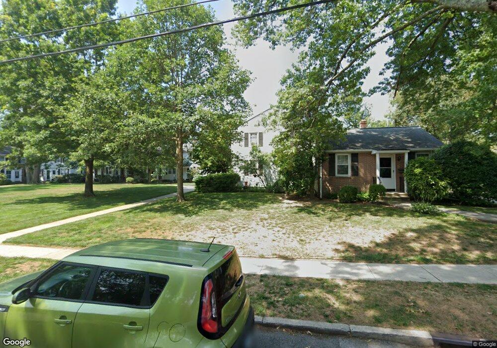 176 Sylvan Knoll Rd, Stamford, CT 06902 - photo 1