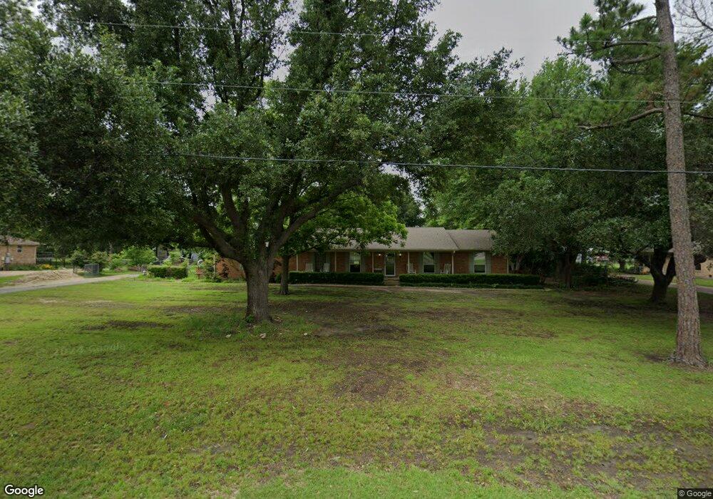 215 Colonial Dr, Wylie, TX 75098 - photo 1