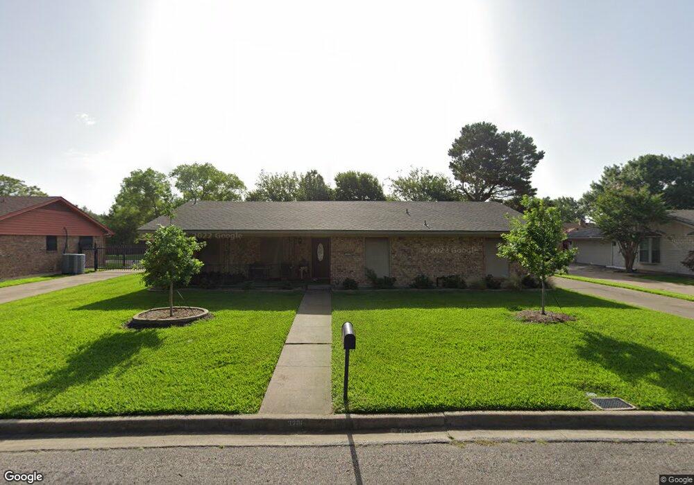 3201 Mimosa Dr, Sherman, TX 75092 - photo 1