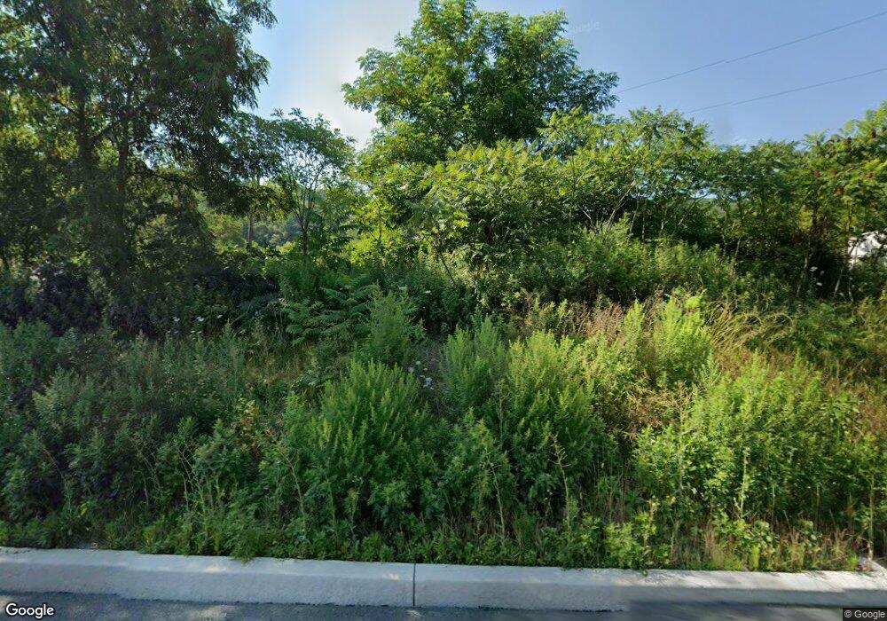 185 E Blakeslee Blvd, Mahoning Township, PA 18235 - photo 1