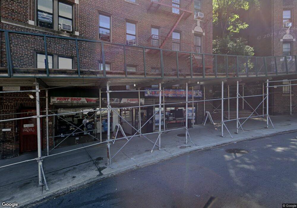 135 W 238th St, Bronx, NY 10463 - photo 1