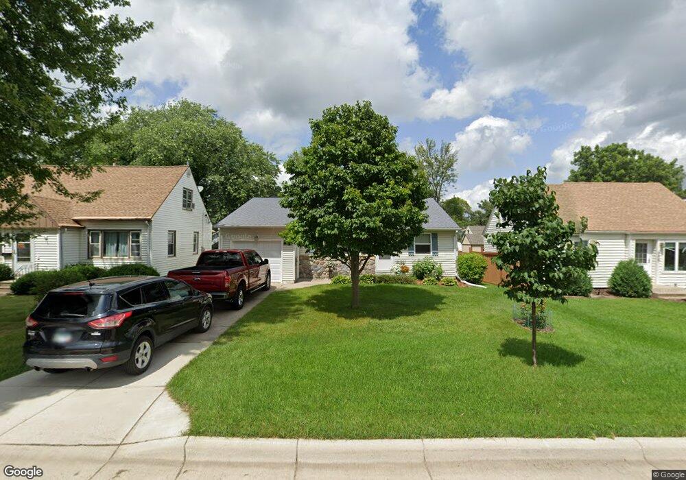 303 Giles Place, Albert Lea, MN 56007 - photo 1