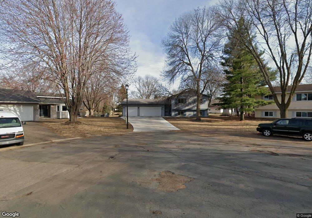 9865 94th Place N, Maple Grove, MN 55369 - photo 1