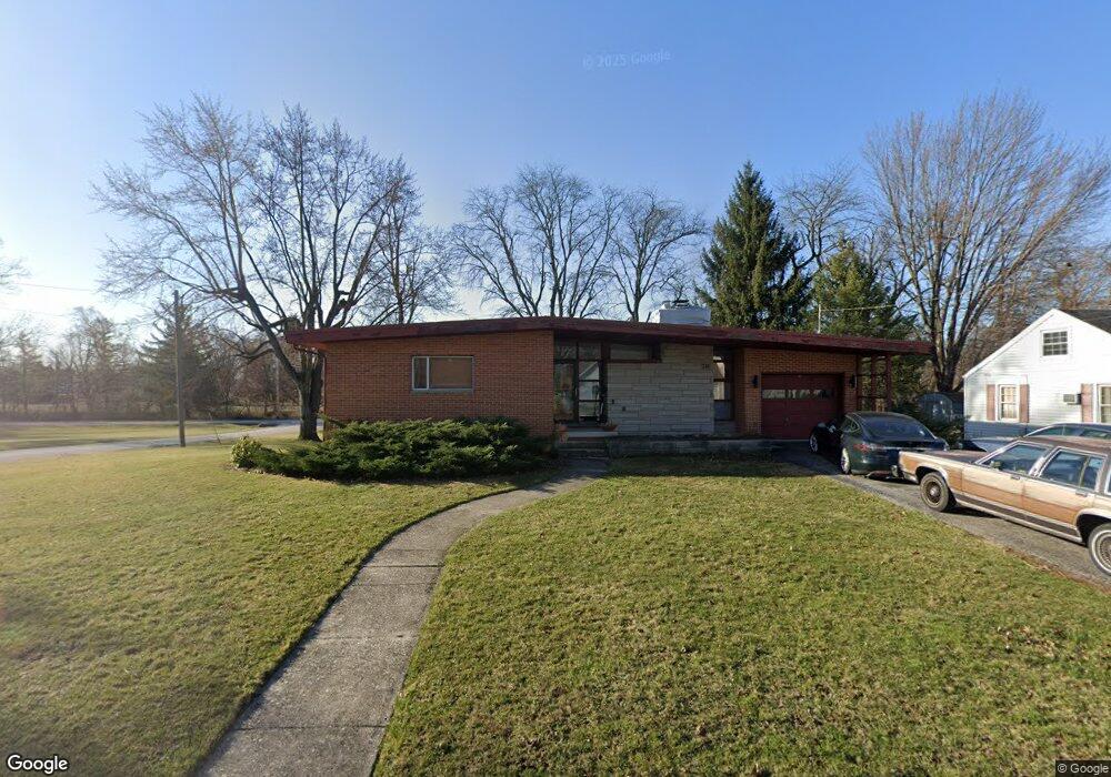 731 Clinton Ct, Findlay, OH 45840 - photo 1
