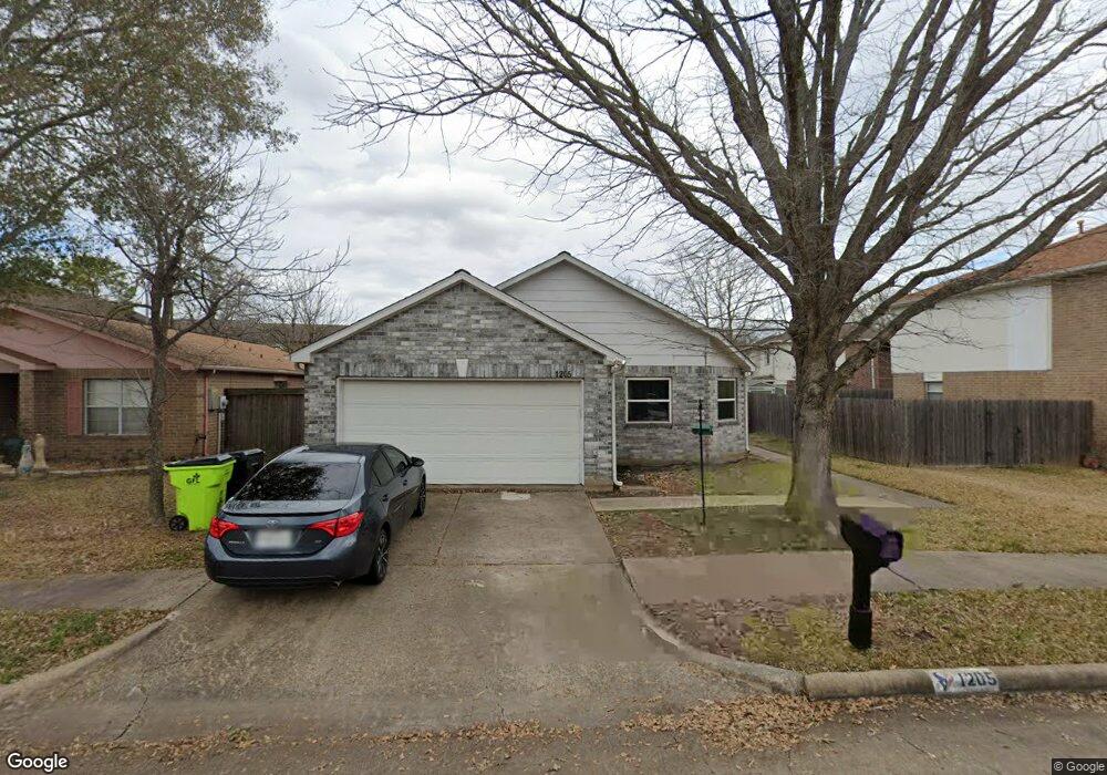 1205 Wilson Dr, Rosenberg, TX 77471 - photo 1