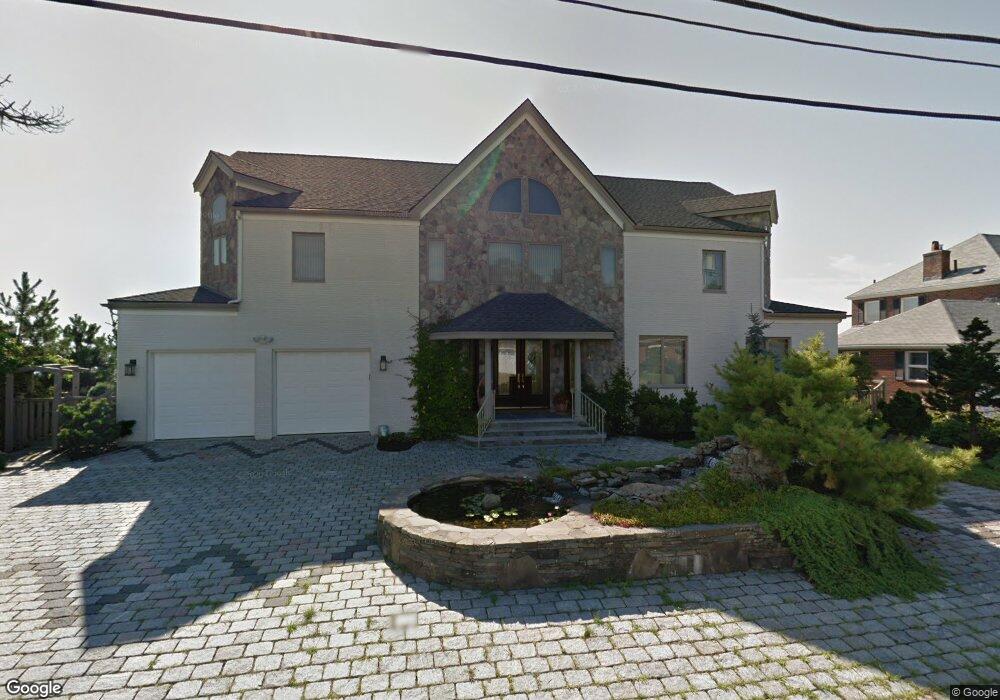 42 Blodgett Ave, Swampscott, MA 01907 - photo 1