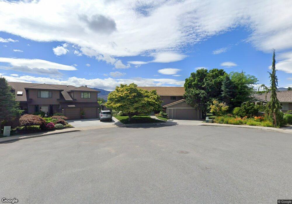 1026 N Fairview Place, East Wenatchee, WA 98802 - photo 1