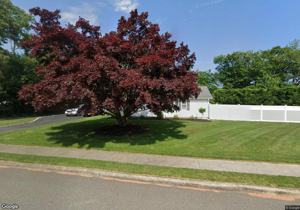 3 Glenwood Ct, Bayport, NY 11705 - photo 1