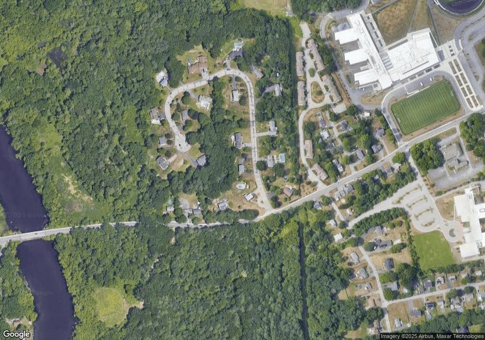 4 Colonial Dr, Billerica, MA 01821 - photo 1