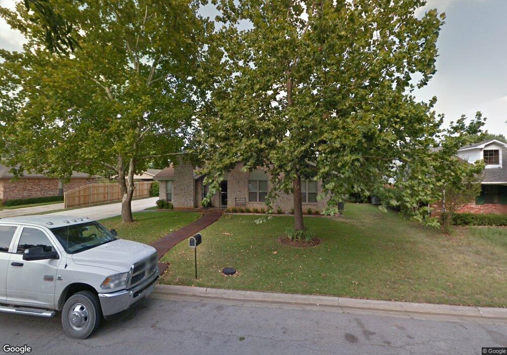 1112 Aspen Rd, Gainesville, TX 76240 - photo 1