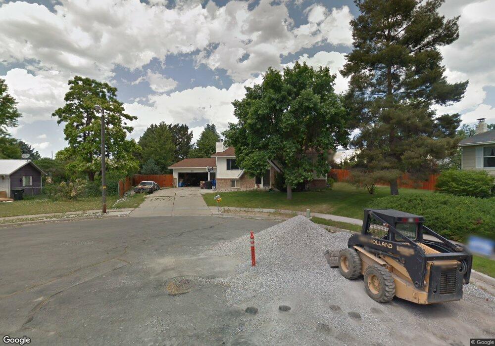 659 Maple Dr, Smithfield, UT 84335 - photo 1