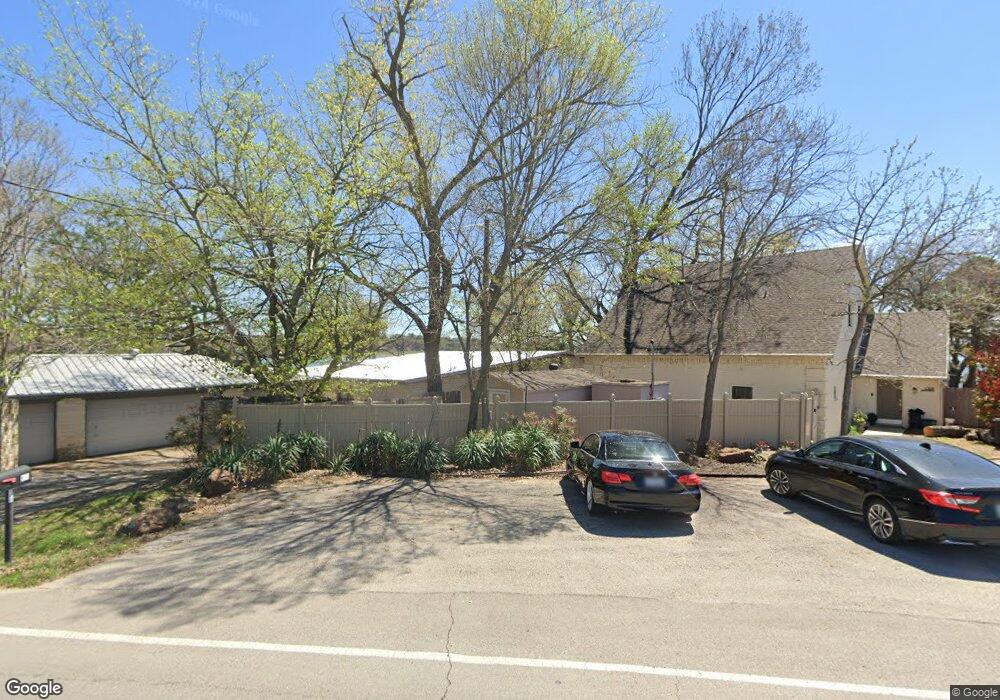 1305 E Lake Dr, Weatherford, TX 76087 - photo 1