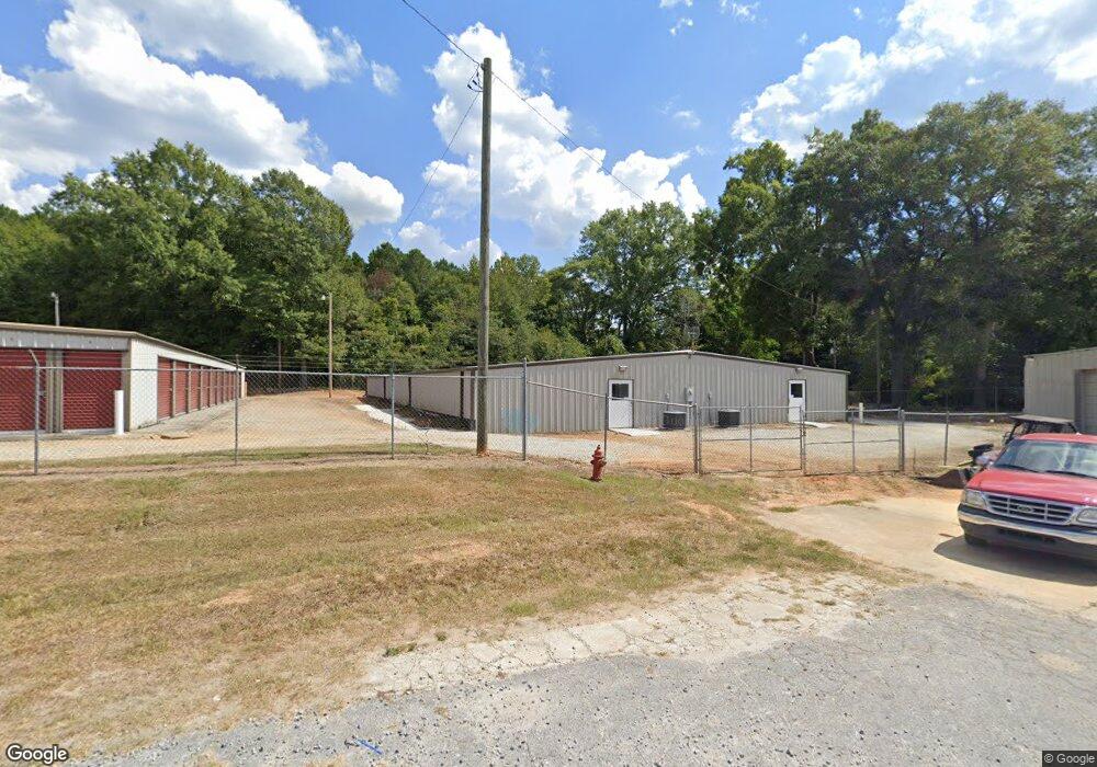 139 Sullivan St, Barnesville, GA 30204 - photo 1